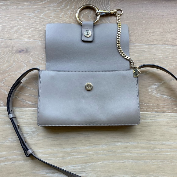Authentic Chloe Faye small taupe bag - Picture 6 of 8